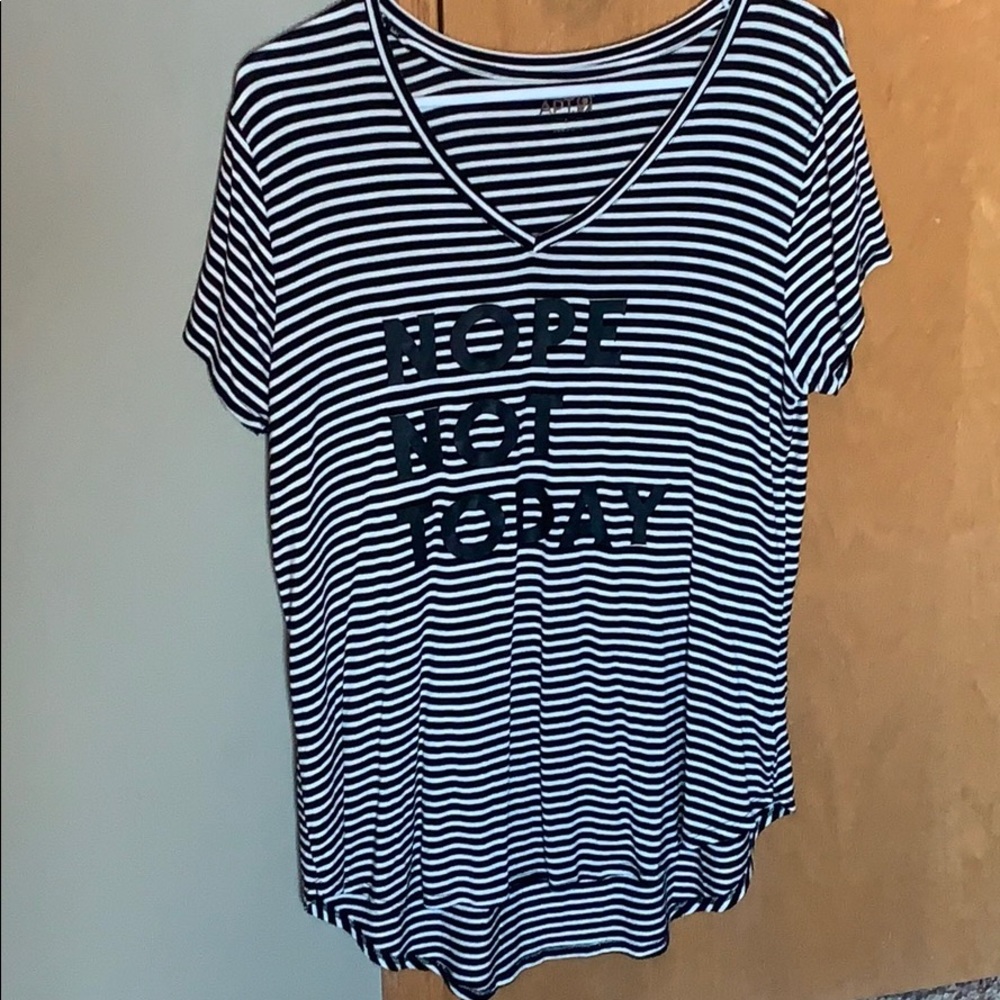 Women’s Lounge Top